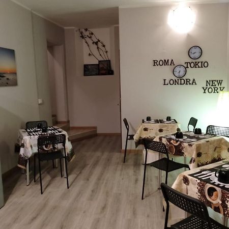 Hotel Elena 1 Self Check-In Parma Luaran gambar