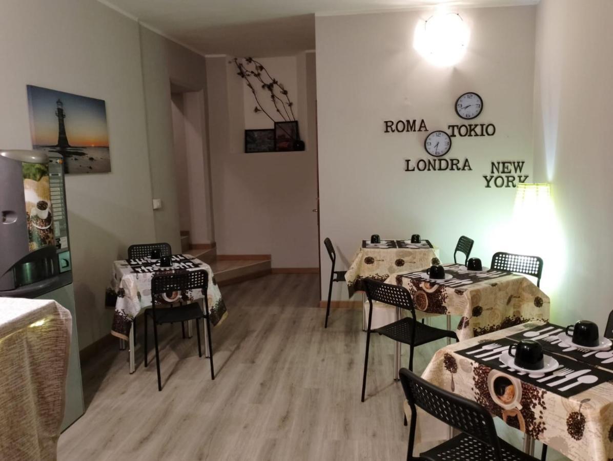 Hotel Elena 1 Self Check-In Parma Luaran gambar
